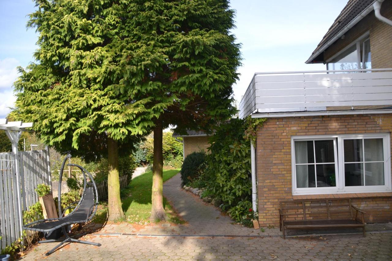 Eindecker - Studioapartment Im Erdgeschoss Mit Gartenmitbenutzung Flensburg Dış mekan fotoğraf